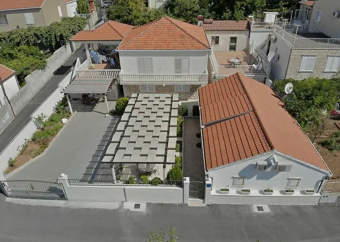Marija Vukas Apartamento *